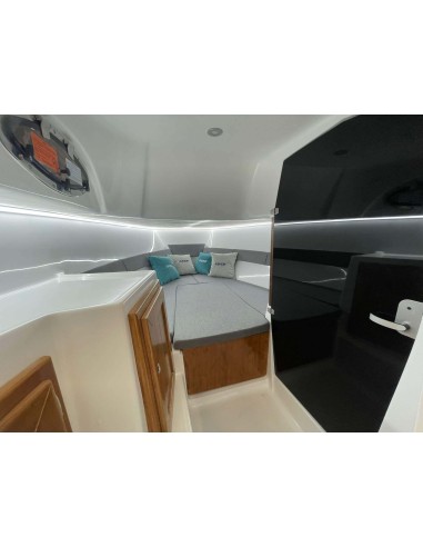 Ranieri Sauvage 24: La tua barca per vacanze indimenticabili