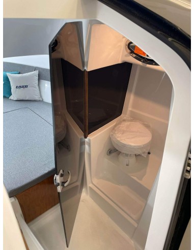 Ranieri Sauvage 24: La tua barca per vacanze indimenticabili