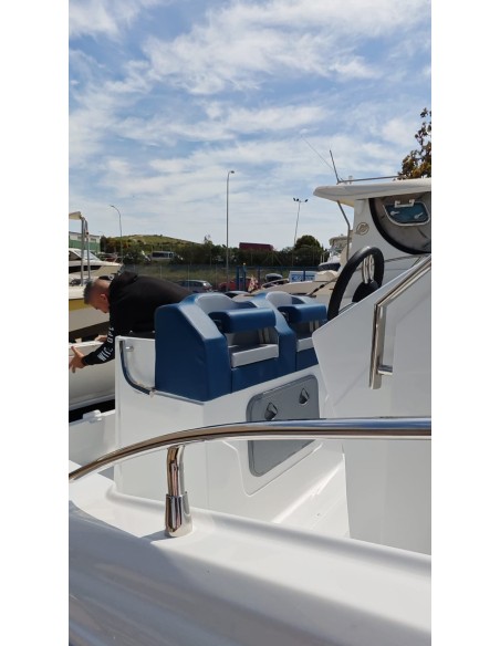 Ranieri Sauvage 24: La tua barca per vacanze indimenticabili