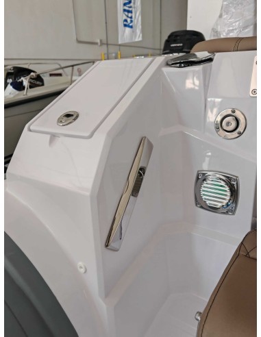 Acquista il Tuo Stingher 24 GT Nuovo a Cagliari: Prestazioni e Comfort