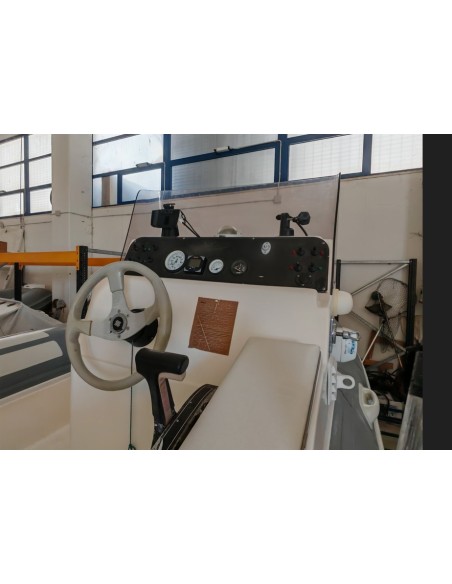 Gommone BWA 560 del 2002 in vendita Cagliari con motore Mercury F40